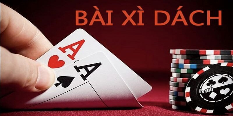 Giao diện Game Bài 8XBET với các lá bài và chip casino